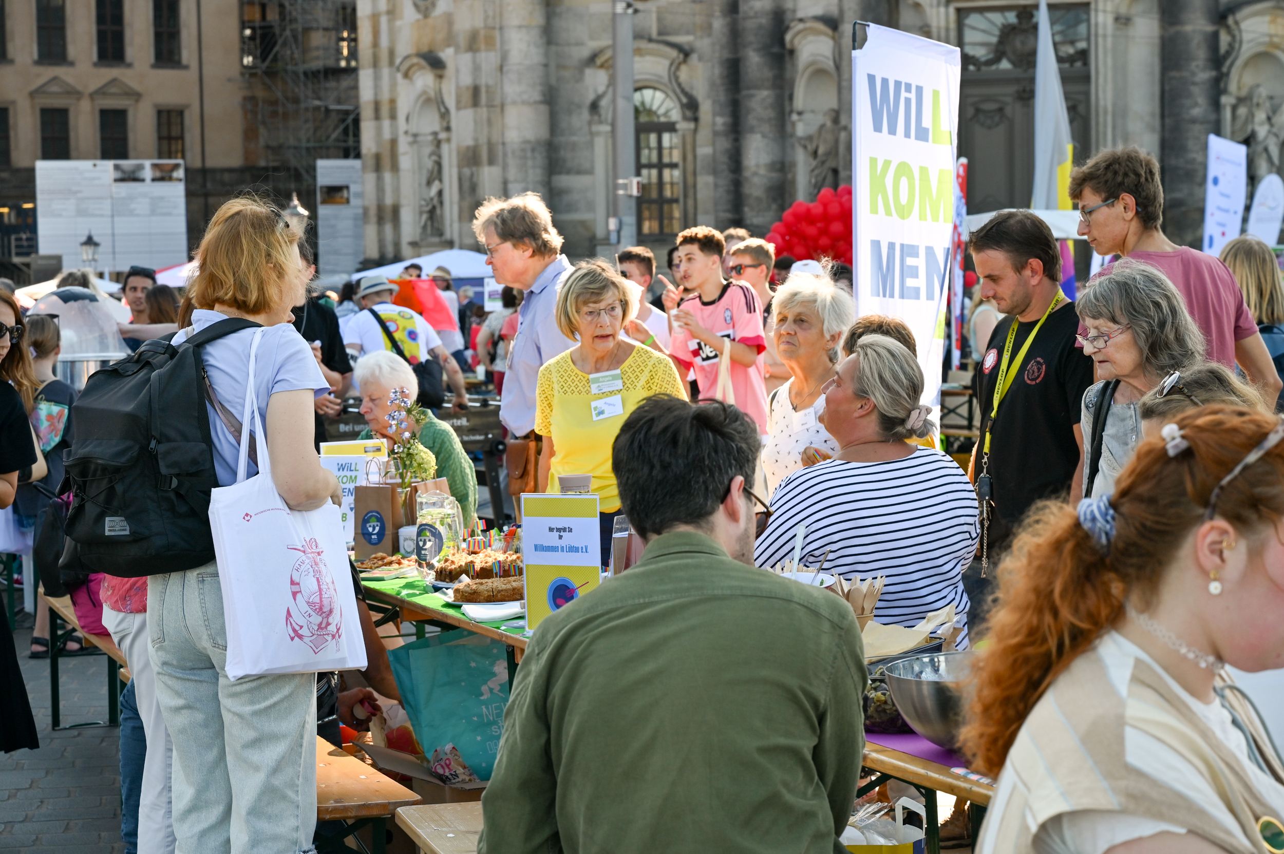 WiL beim Gastmahl Dresden is(s)t bunt